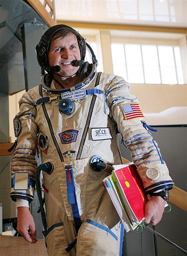 Charles Simonyi skrev historia efter en lyckad uppskjutning för sin andra rymdresa