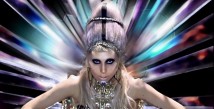 Lady Gaga säljer överbliven rymdbiljett