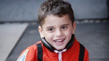 Melbournefamilj säljer sin rymdresa för att rädda sin 5-åriga son