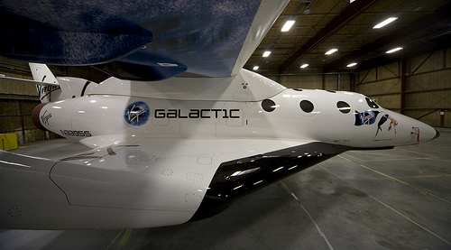 Scaled Composites genomför den första testen av raketmotorn till SpaceShipTwo på 10 månader